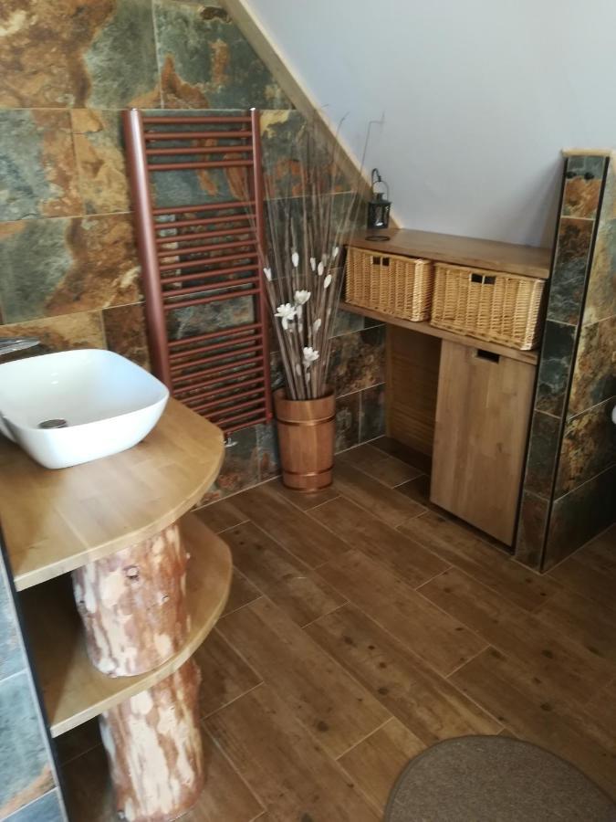 Apartman Life In Nature Jaronice Екстериор снимка